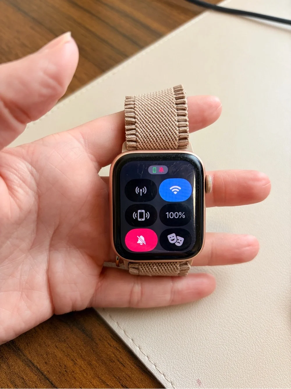 Apple Watch SE 40 mm GPS Rose Gold